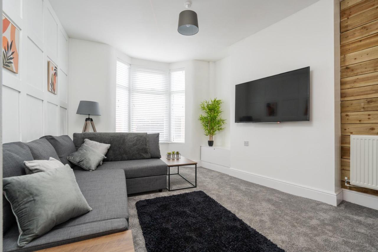 Apartment Harrow - Strictly No Parties